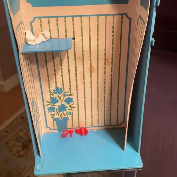 Barbie 1964 Original Doll with Phone Booth and Assessories. - Picture 7 of 9